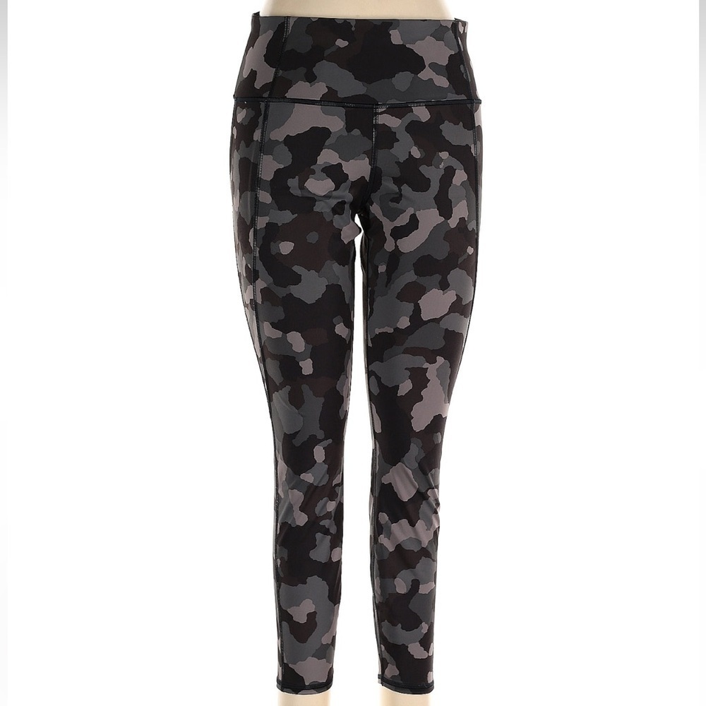 Athleta LIGHTNING CAMO 7/8 TIGHT IN SUPERSONIC Size Medium M - Picture 4 of 9